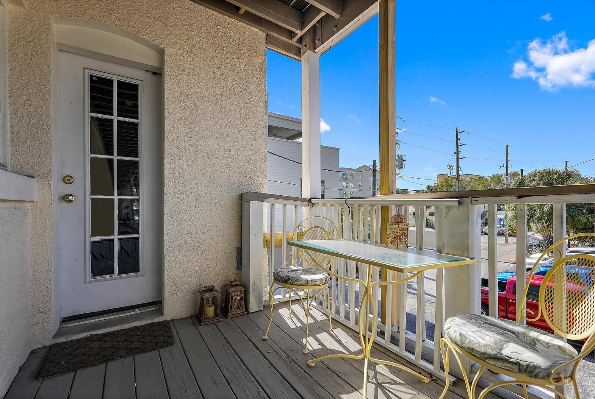 Retro Retreat In Dtsp - Explore The Downtown Area เซนต์ปีเตอร์สเบิร์ก ภายนอก รูปภาพ